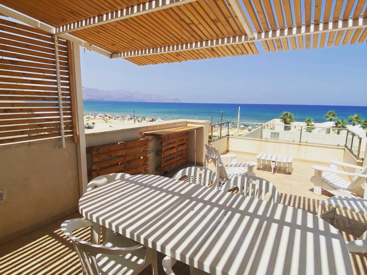 Tonnara Apartments Alcamo Marina Exteriör bild