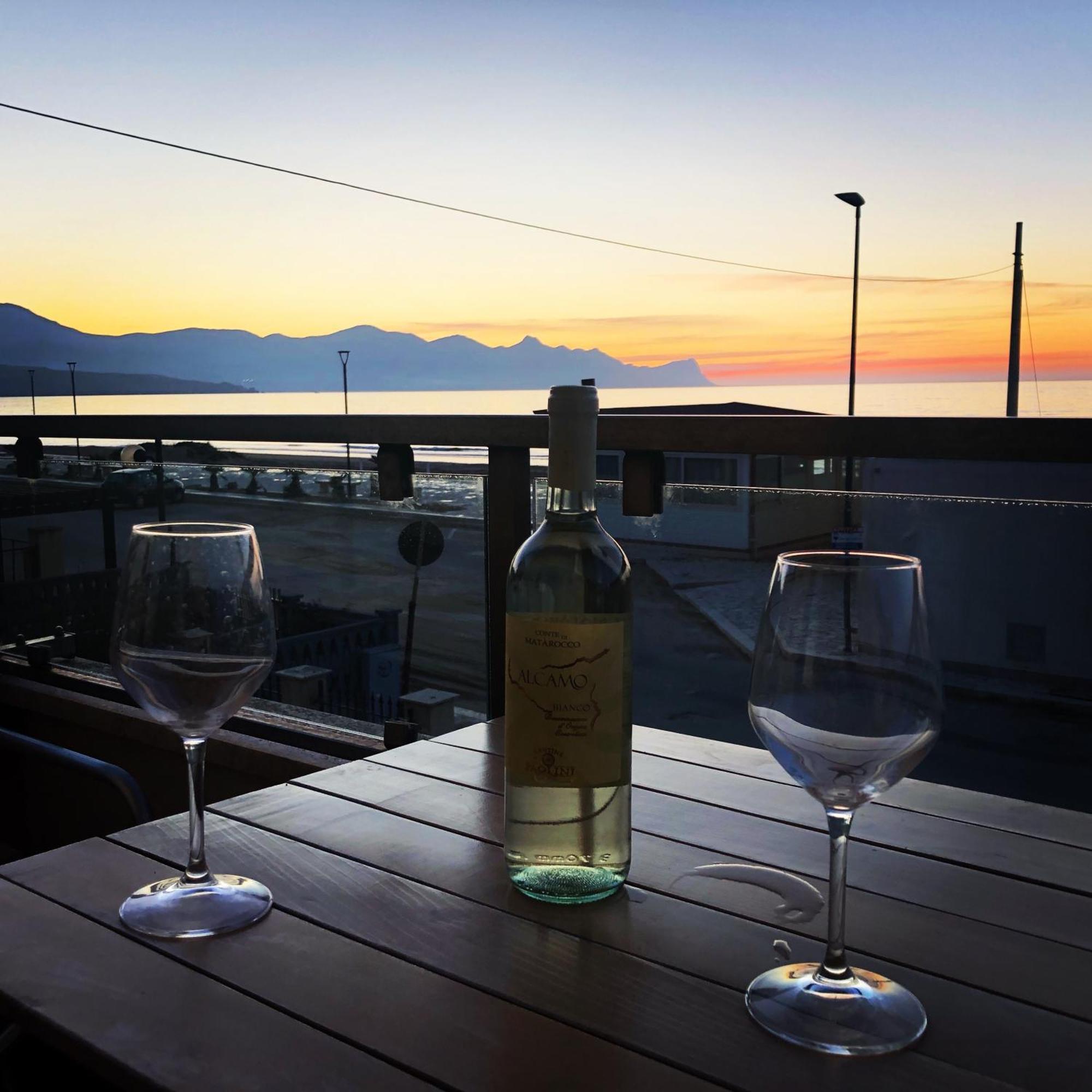 Tonnara Apartments Alcamo Marina Rum bild