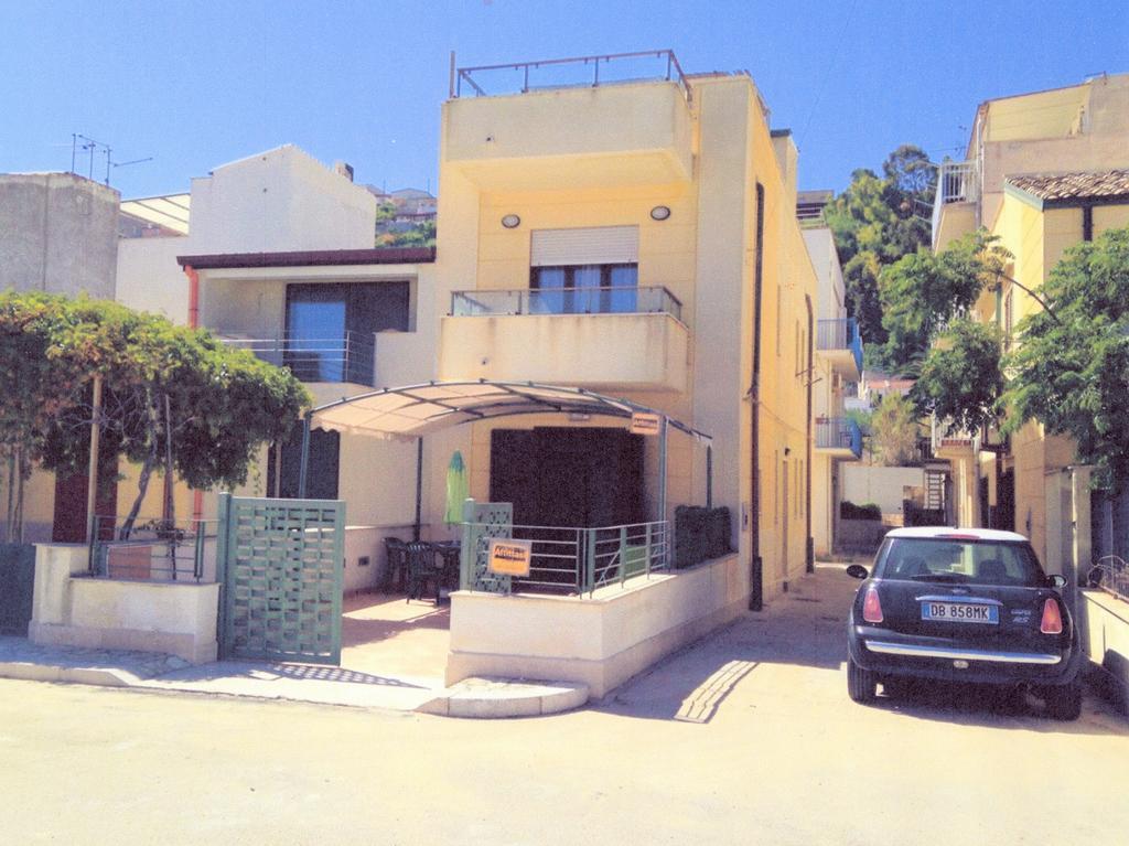 Tonnara Apartments Alcamo Marina Exteriör bild